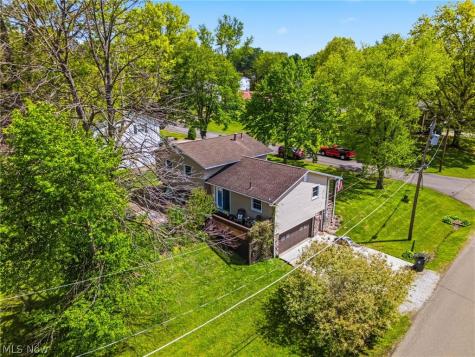 1508 Pauli Street Canal Fulton OH 44614
