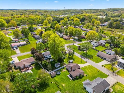 1508 Pauli Street Canal Fulton OH 44614