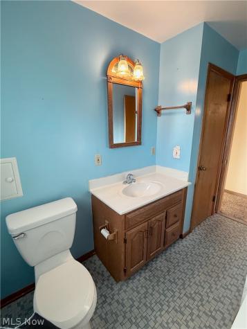 5817 Queens Highway Parma Heights OH 44130