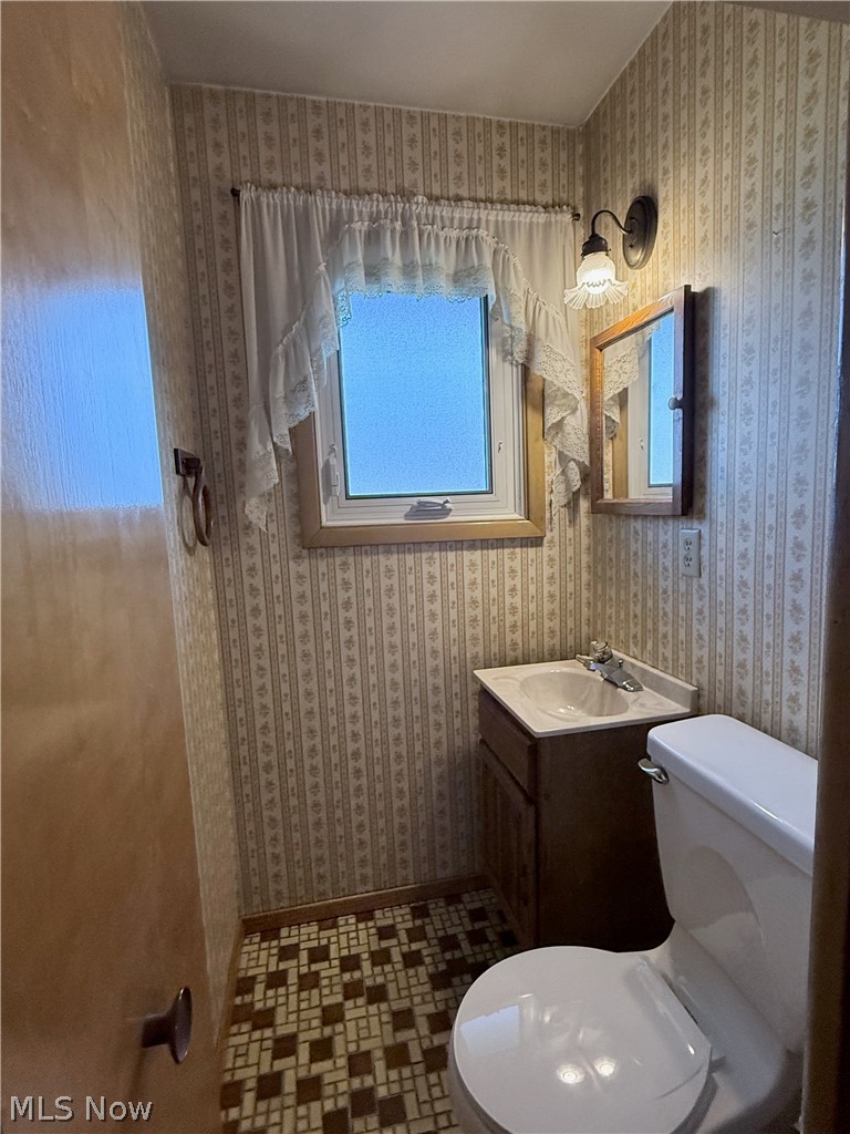 5817 Queens Highway Parma Heights OH 44130