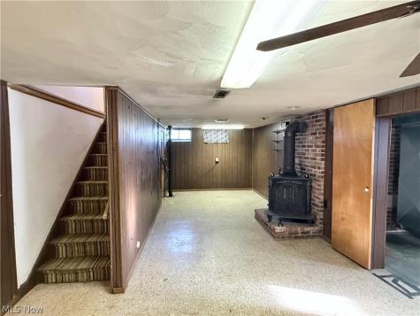 5817 Queens Highway Parma Heights OH 44130