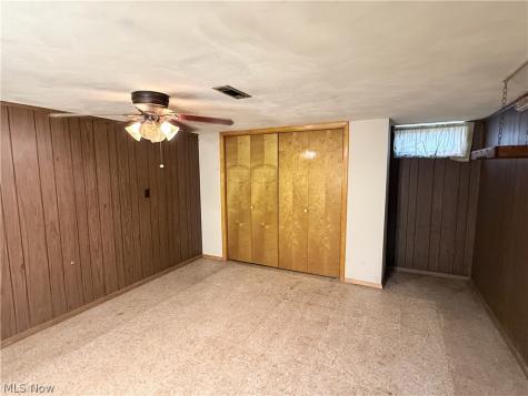 5817 Queens Highway Parma Heights OH 44130