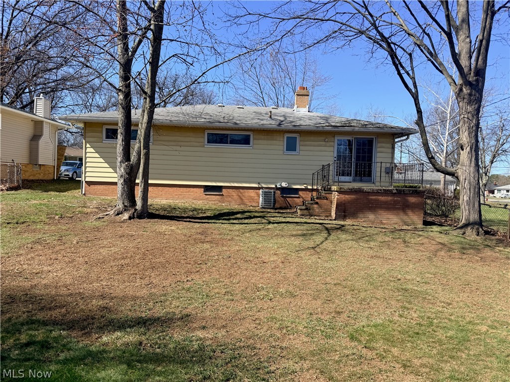 5817 Queens Highway Parma Heights OH 44130