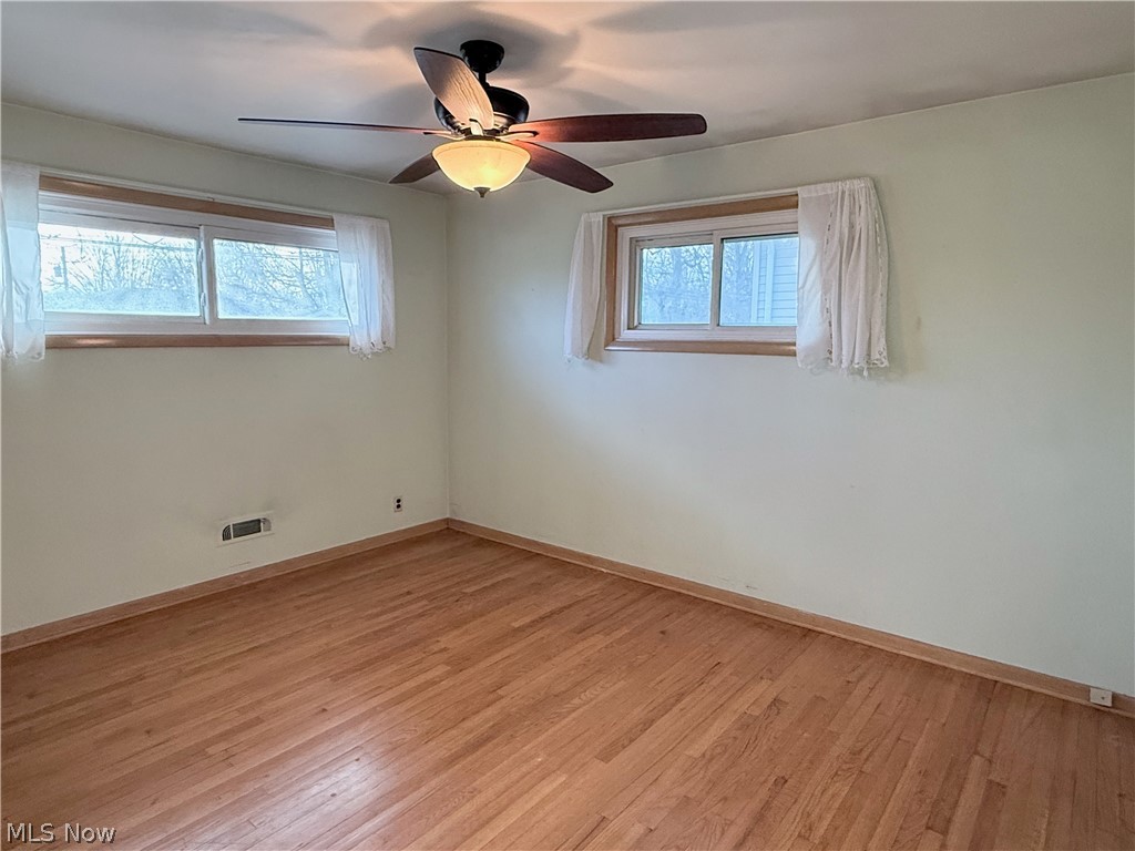 5817 Queens Highway Parma Heights OH 44130