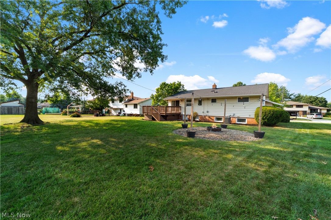 906 Long Ridge Drive Seven Hills OH 44131