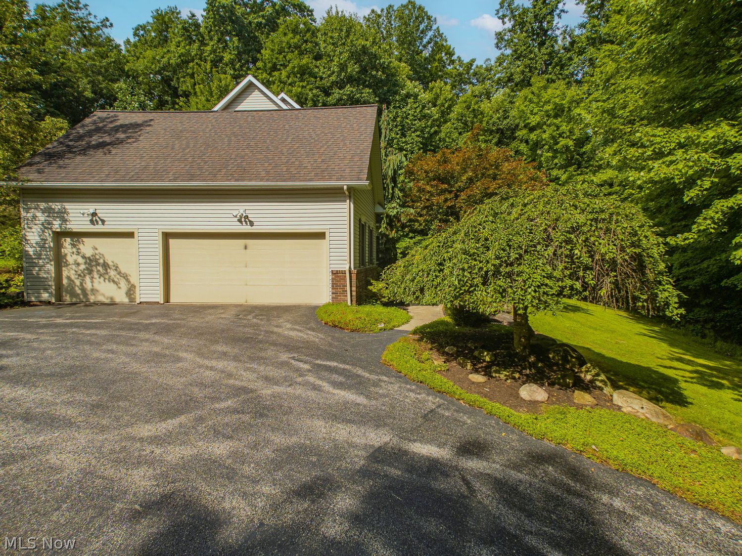 11685 Lancaster Chagrin Falls OH 44023