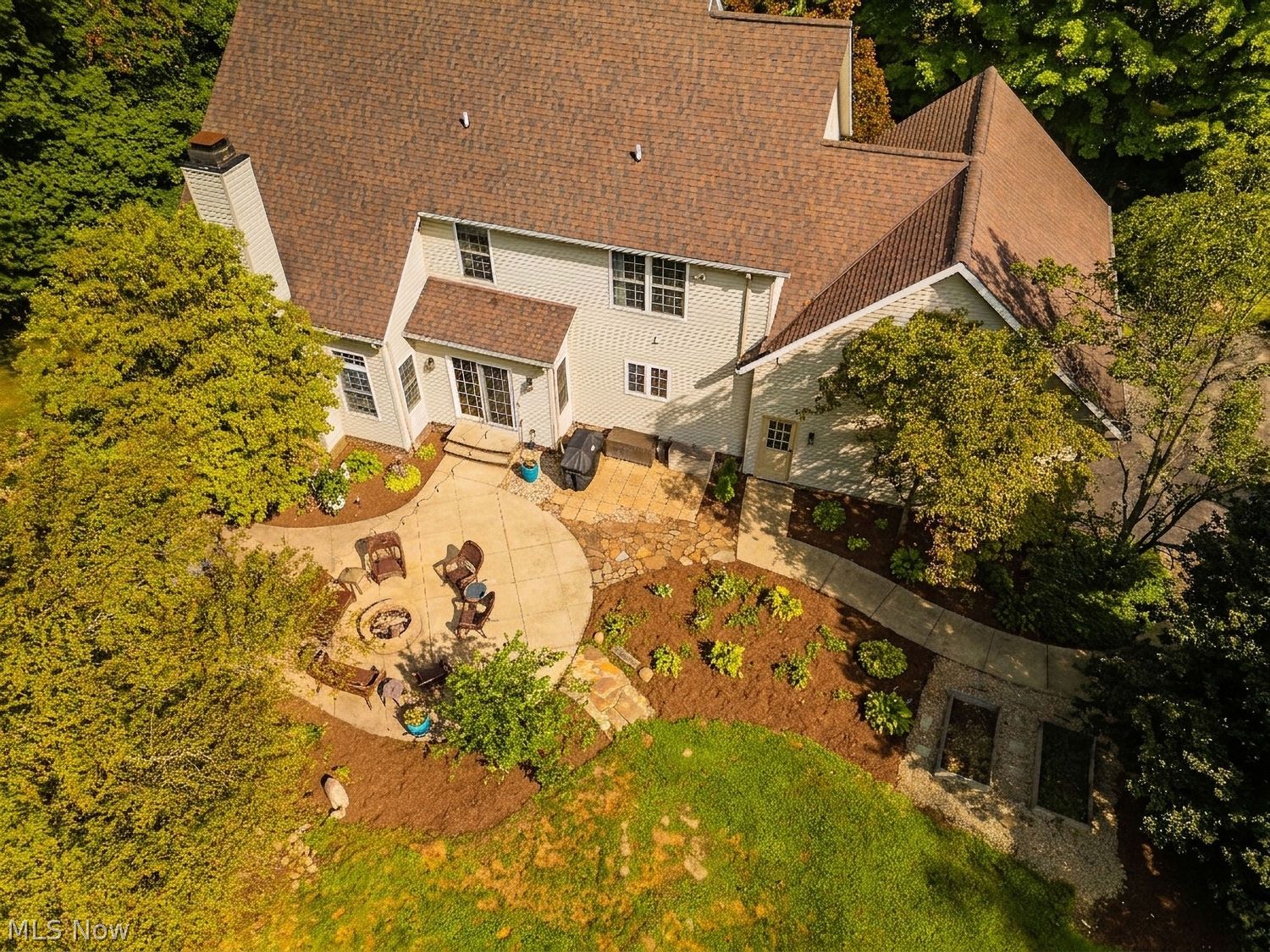 11685 Lancaster Chagrin Falls OH 44023