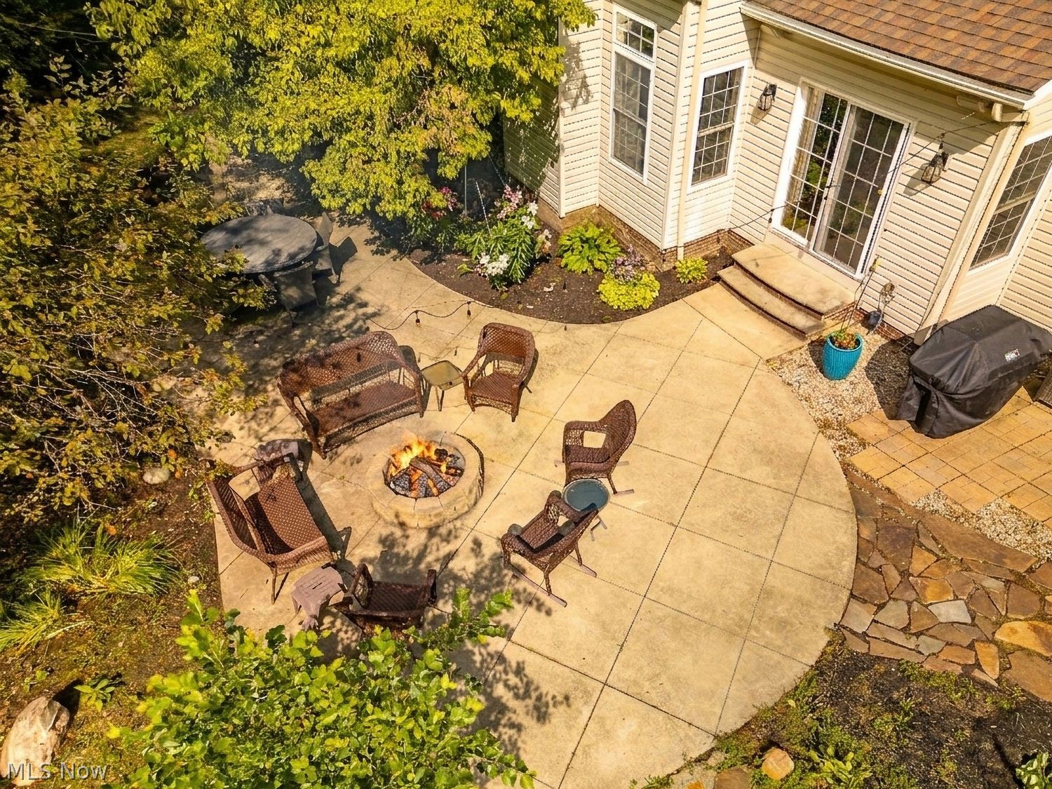 11685 Lancaster Chagrin Falls OH 44023
