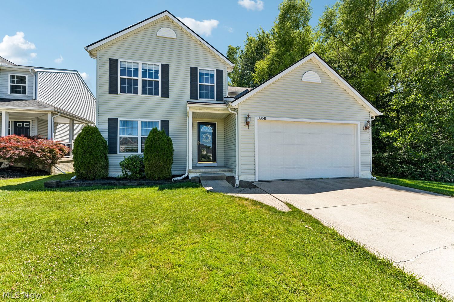 North Ridgeville OH, 38041 Vista Lake Way