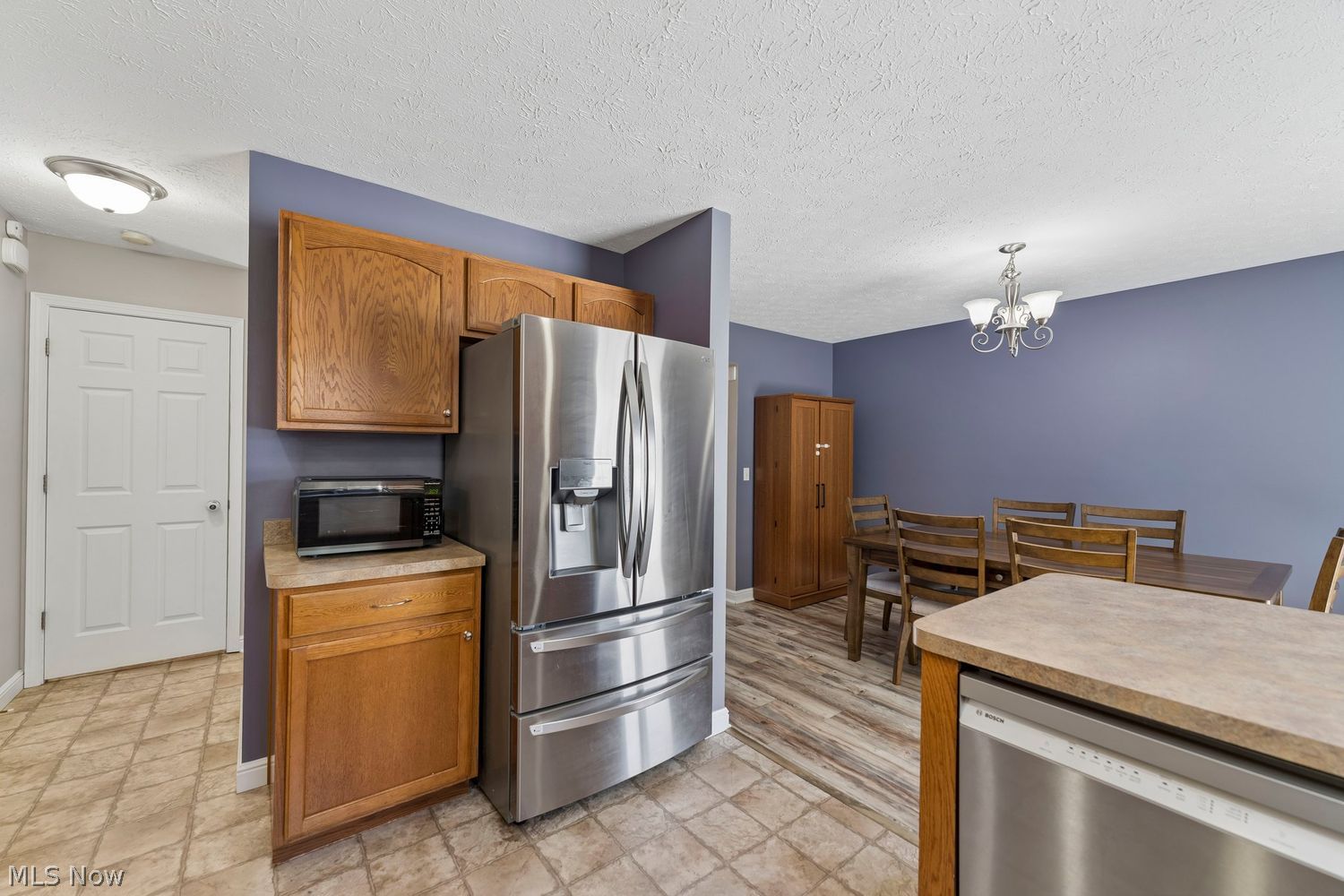 38041 Vista Lake Way North Ridgeville OH 44039