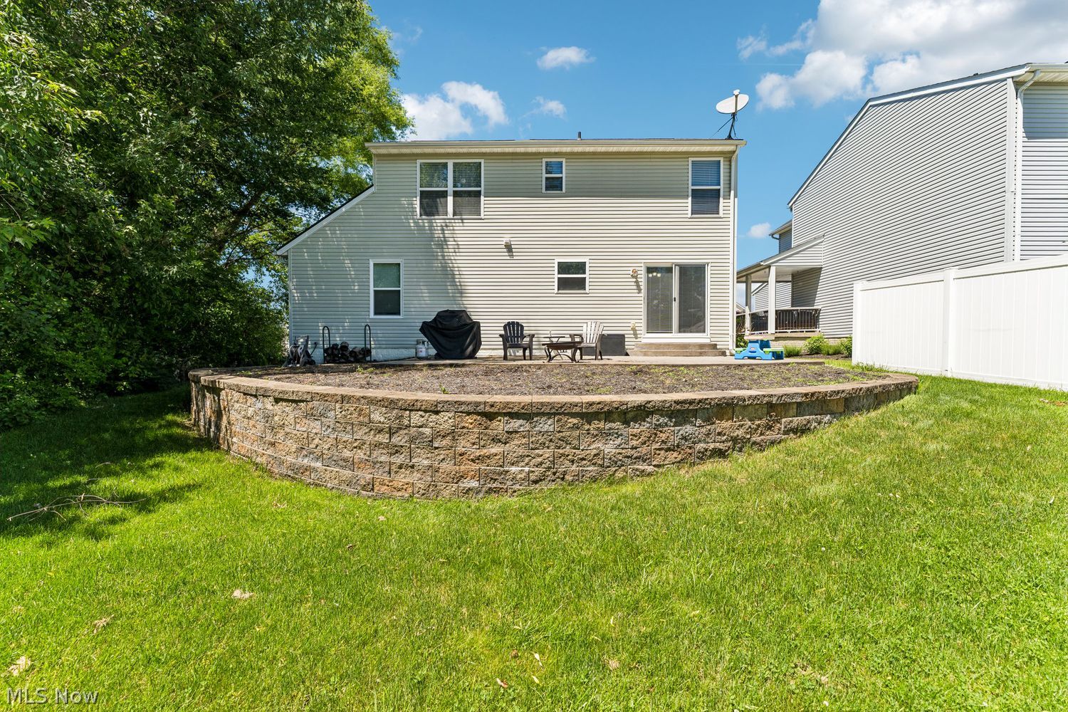 38041 Vista Lake Way North Ridgeville OH 44039