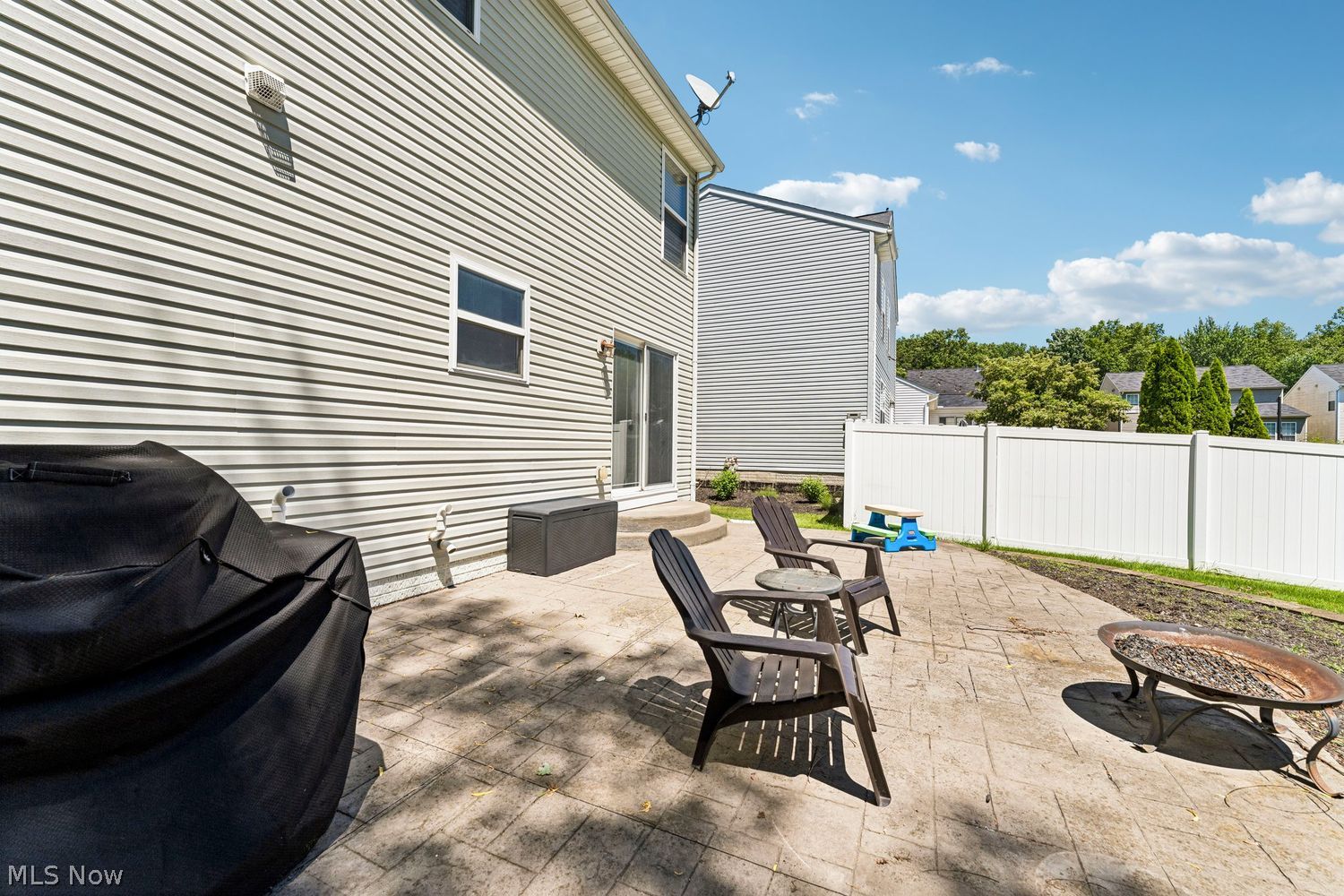 38041 Vista Lake Way North Ridgeville OH 44039