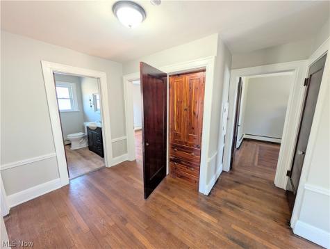 29 11th Street NE Massillon OH 44646