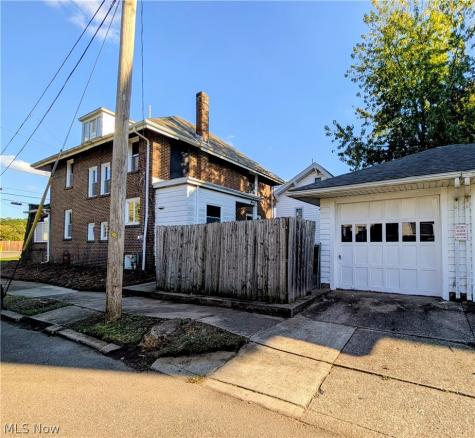 29 11th Street NE Massillon OH 44646