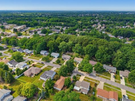 9316 Munich Drive Parma OH 44130