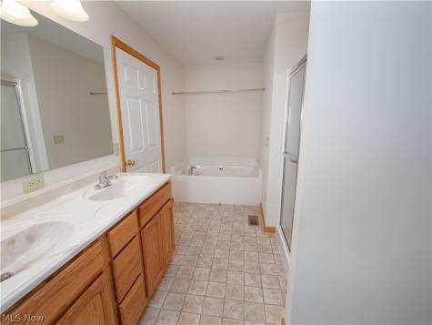 854 Susan Road Ravenna OH 44266