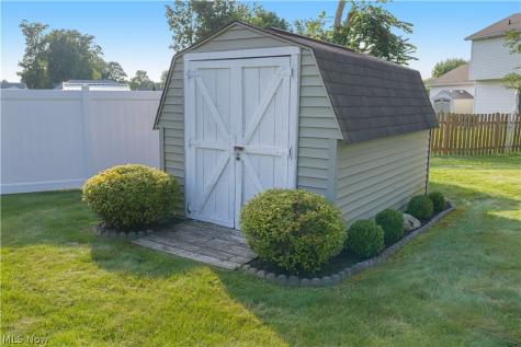 854 Susan Road Ravenna OH 44266