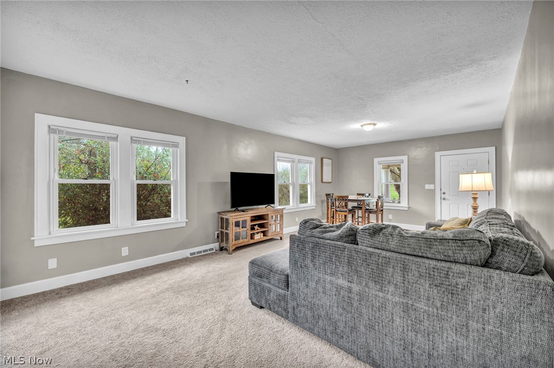 6854 Hillway Avenue NW North Canton OH 44720