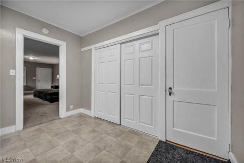 6854 Hillway Avenue NW North Canton OH 44720