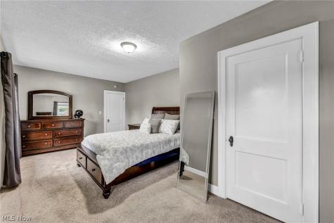6854 Hillway Avenue NW North Canton OH 44720