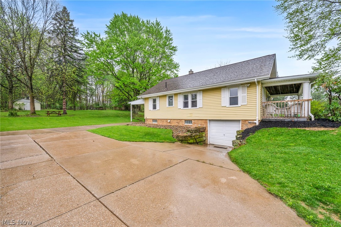 6854 Hillway Avenue NW North Canton OH 44720