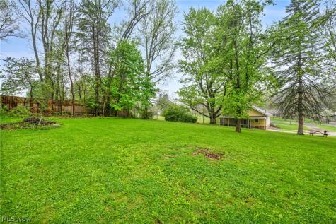 6854 Hillway Avenue NW North Canton OH 44720