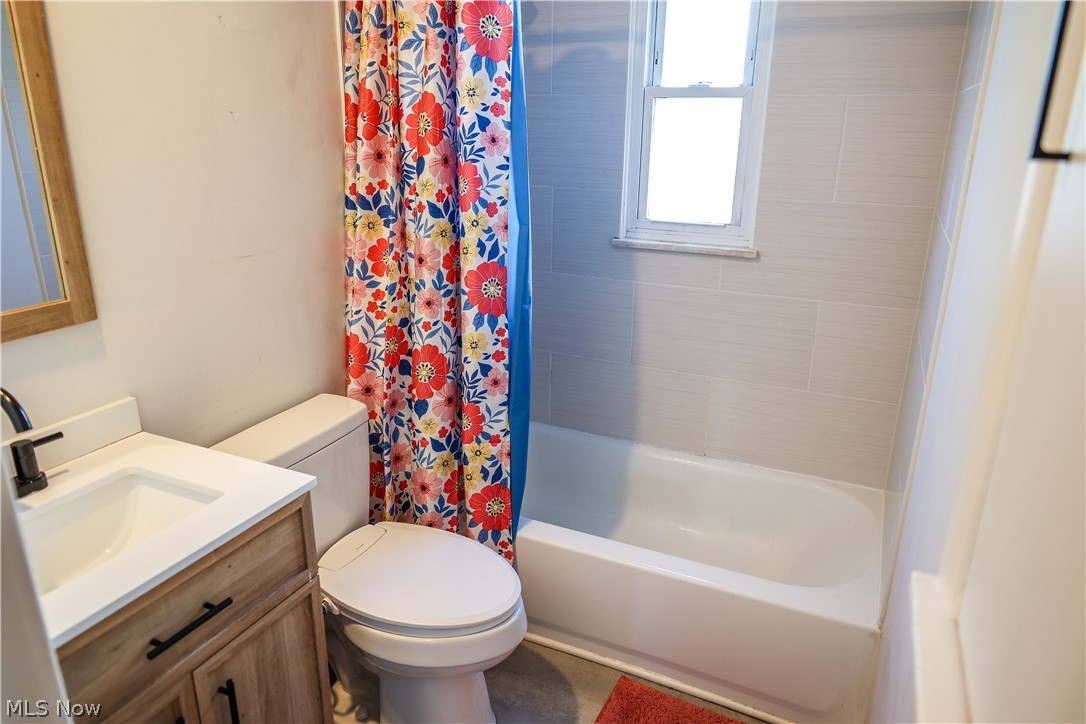 20657 Bowling Green Road Maple Heights OH 44137