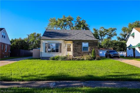 20657 Bowling Green Road Maple Heights OH 44137