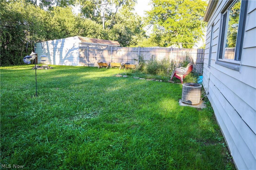 20657 Bowling Green Road Maple Heights OH 44137
