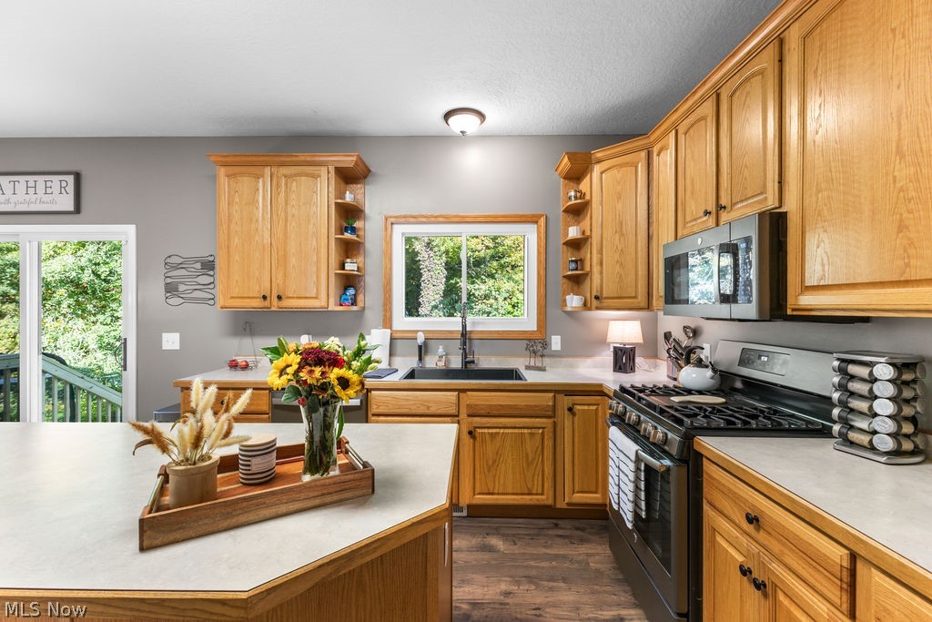 1065 Sparrow Run Streetsboro OH 44241