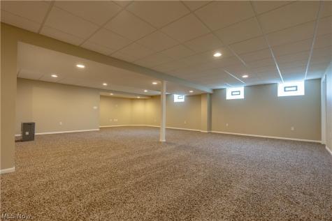 8025 Killeen Street NW Massillon OH 44646