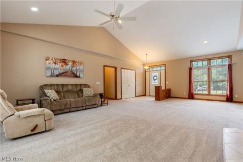 8025 Killeen Street NW Massillon OH 44646