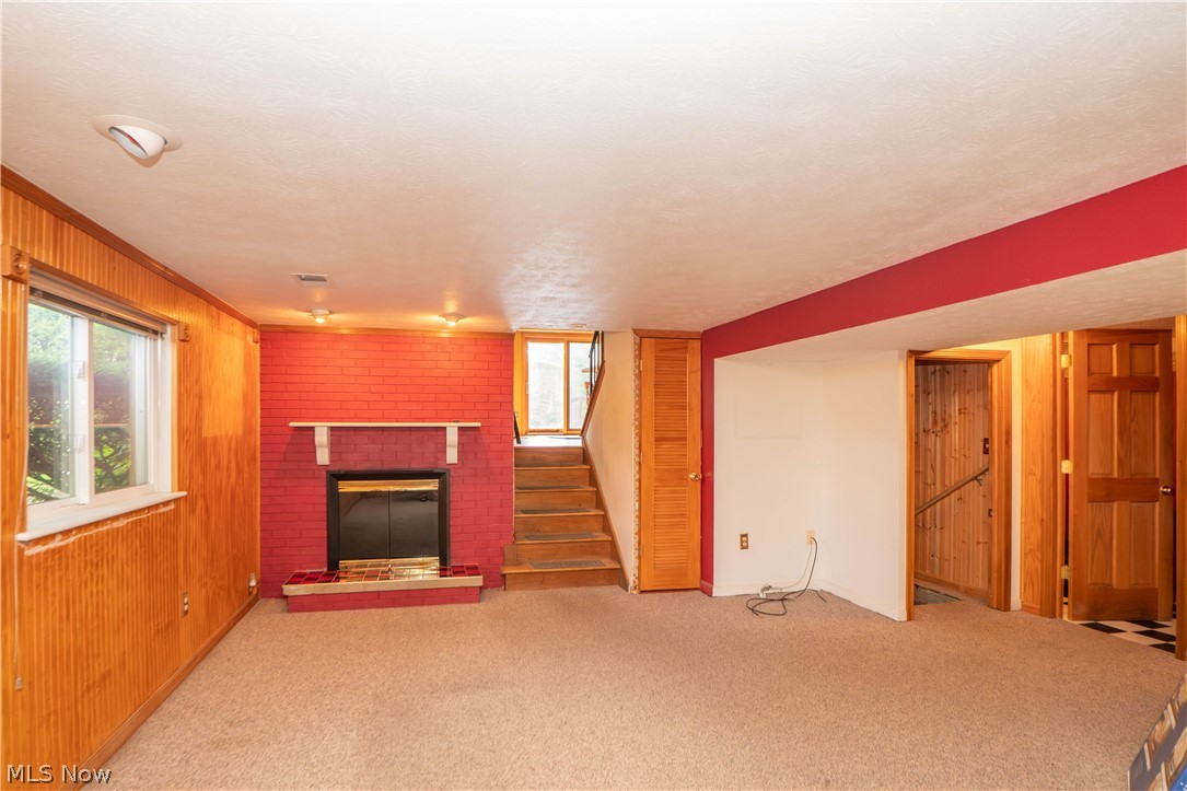 942 El Dorado Drive Akron OH 44319
