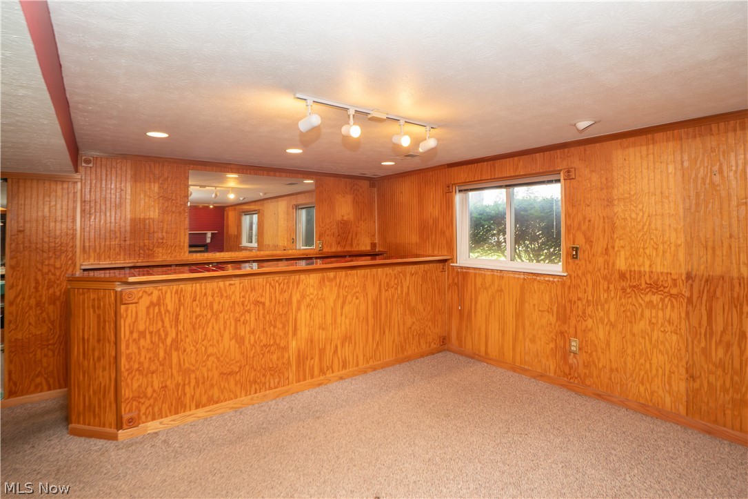 942 El Dorado Drive Akron OH 44319