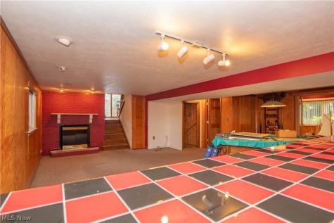 942 El Dorado Drive Akron OH 44319