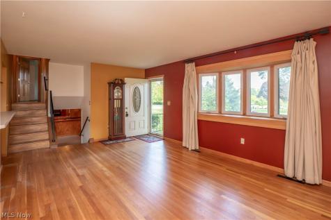 942 El Dorado Drive Akron OH 44319