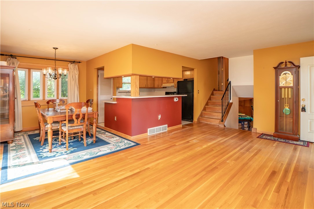 942 El Dorado Drive Akron OH 44319