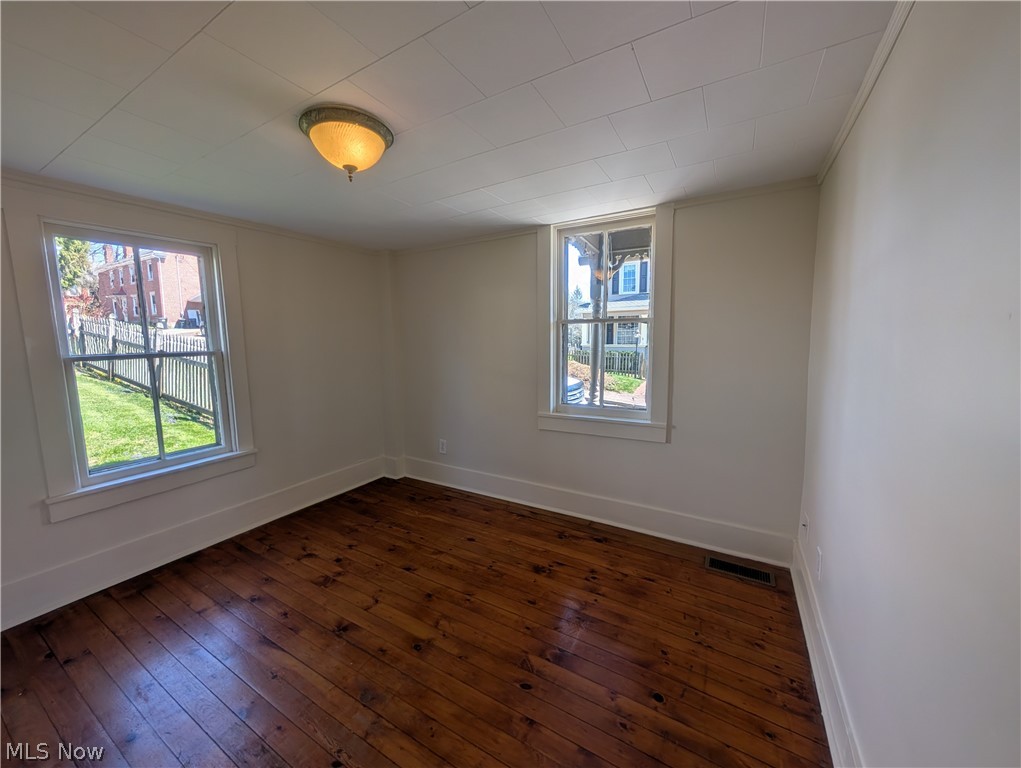 114 W Sheridan Avenue Somerset OH 43783