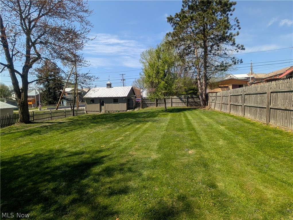 114 W Sheridan Avenue Somerset OH 43783