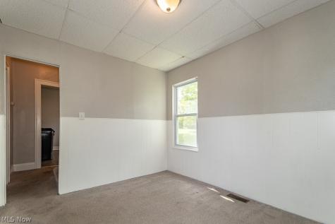 170 E 316th Street Willowick OH 44095