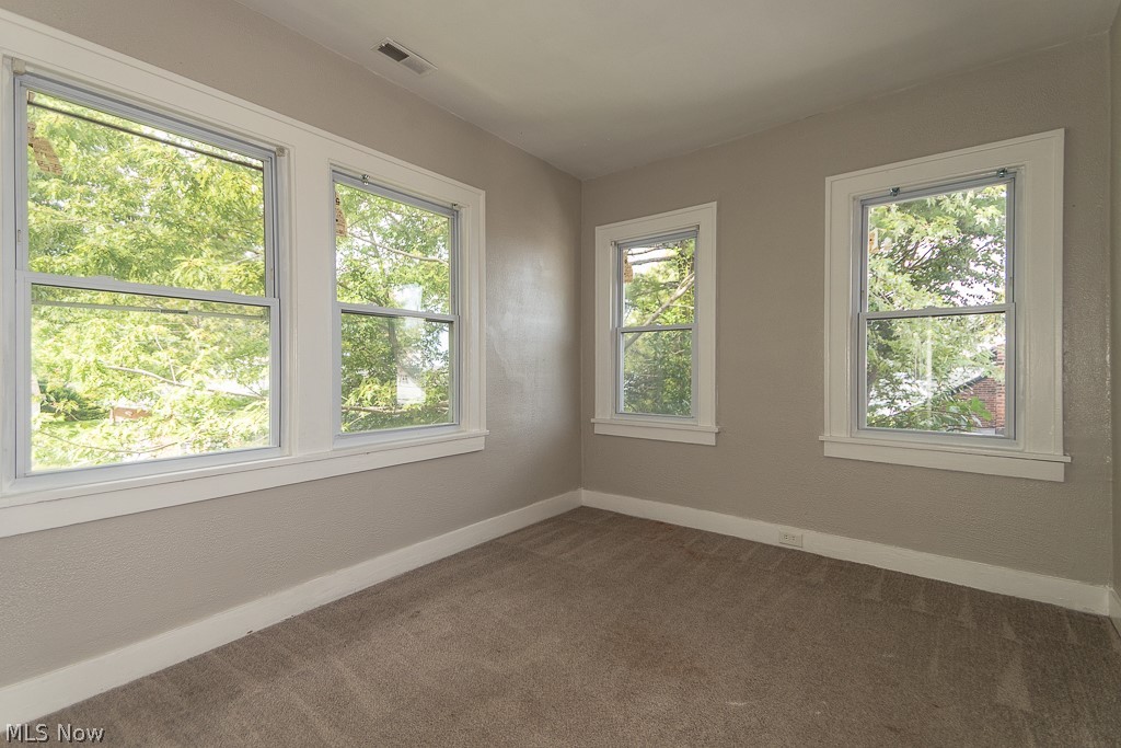170 E 316th Street Willowick OH 44095