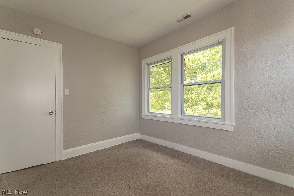 170 E 316th Street Willowick OH 44095