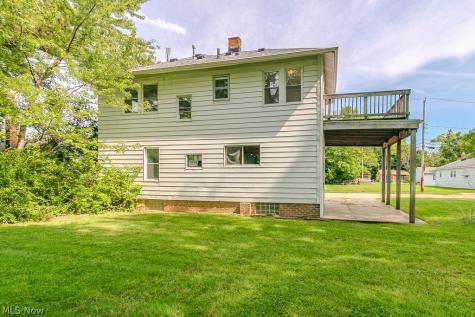 170 E 316th Street Willowick OH 44095