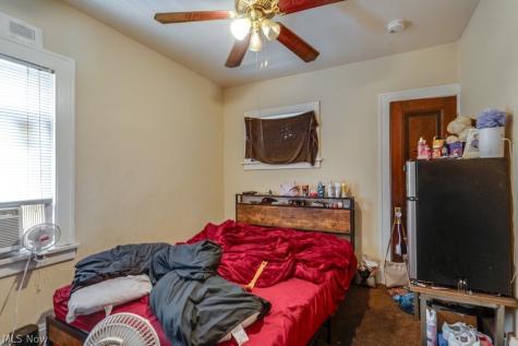 3892 E 153rd Street Cleveland OH 44128