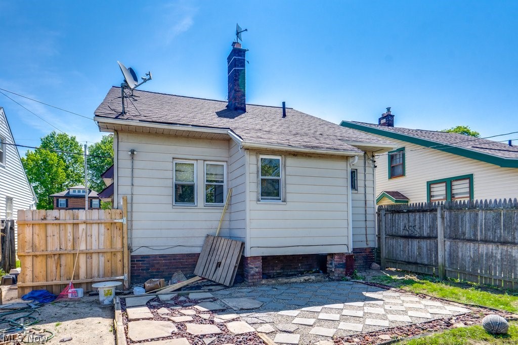 3892 E 153rd Street Cleveland OH 44128