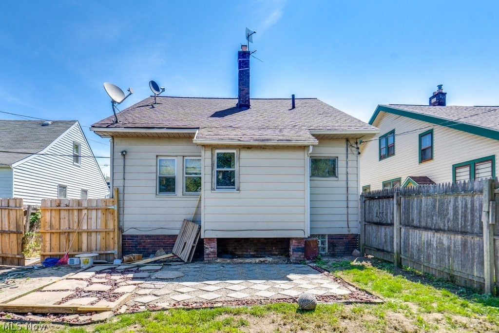 3892 E 153rd Street Cleveland OH 44128
