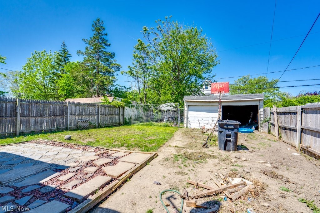 3892 E 153rd Street Cleveland OH 44128