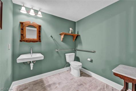 4326 Tudor Drive Willoughby OH 44094