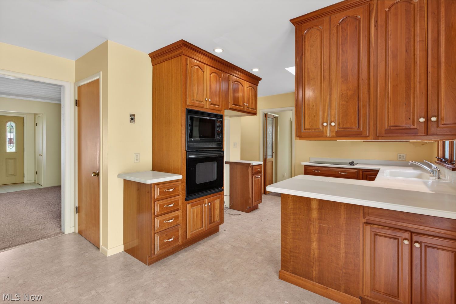 811 Havenwood Drive New Franklin OH 44319