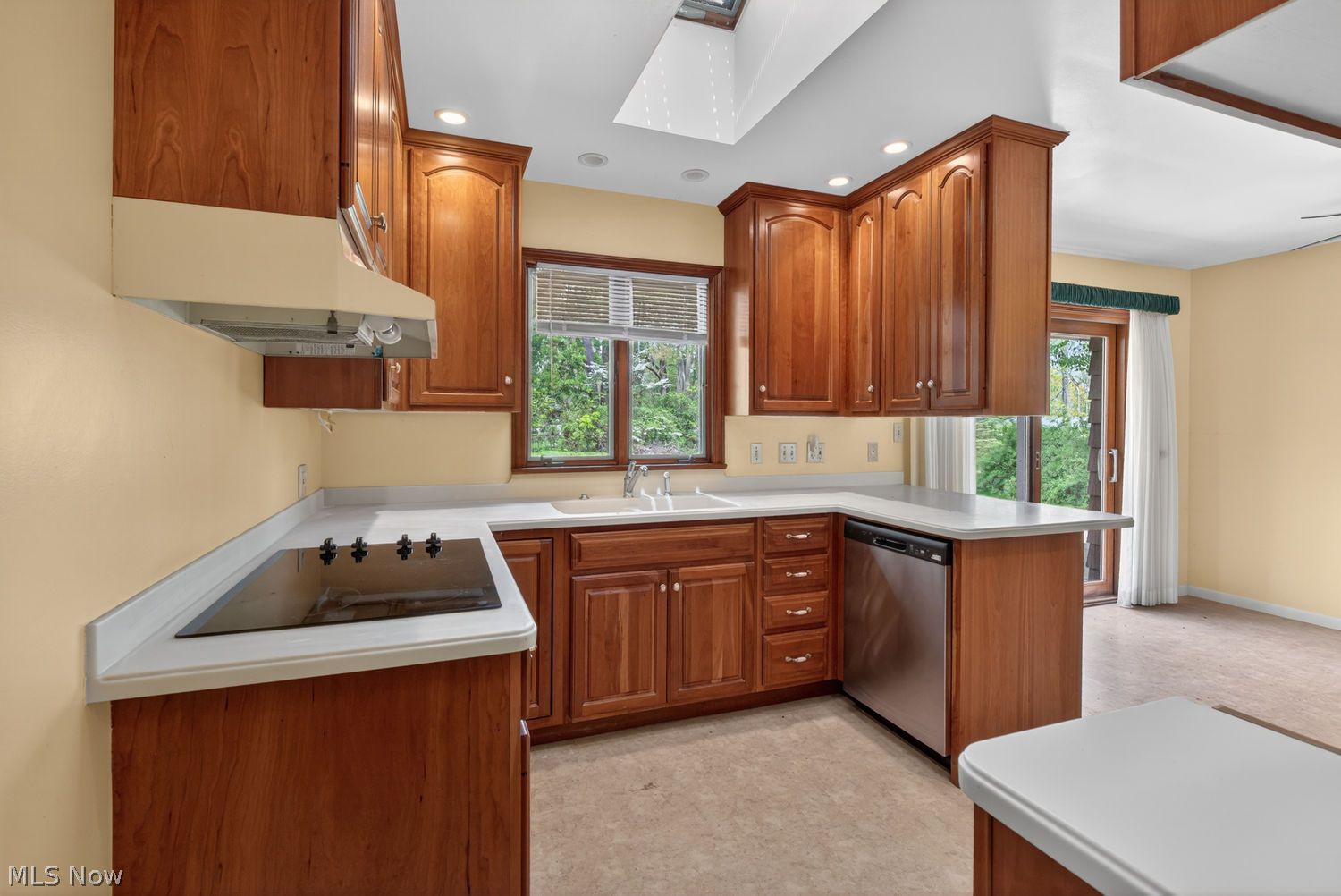 811 Havenwood Drive New Franklin OH 44319